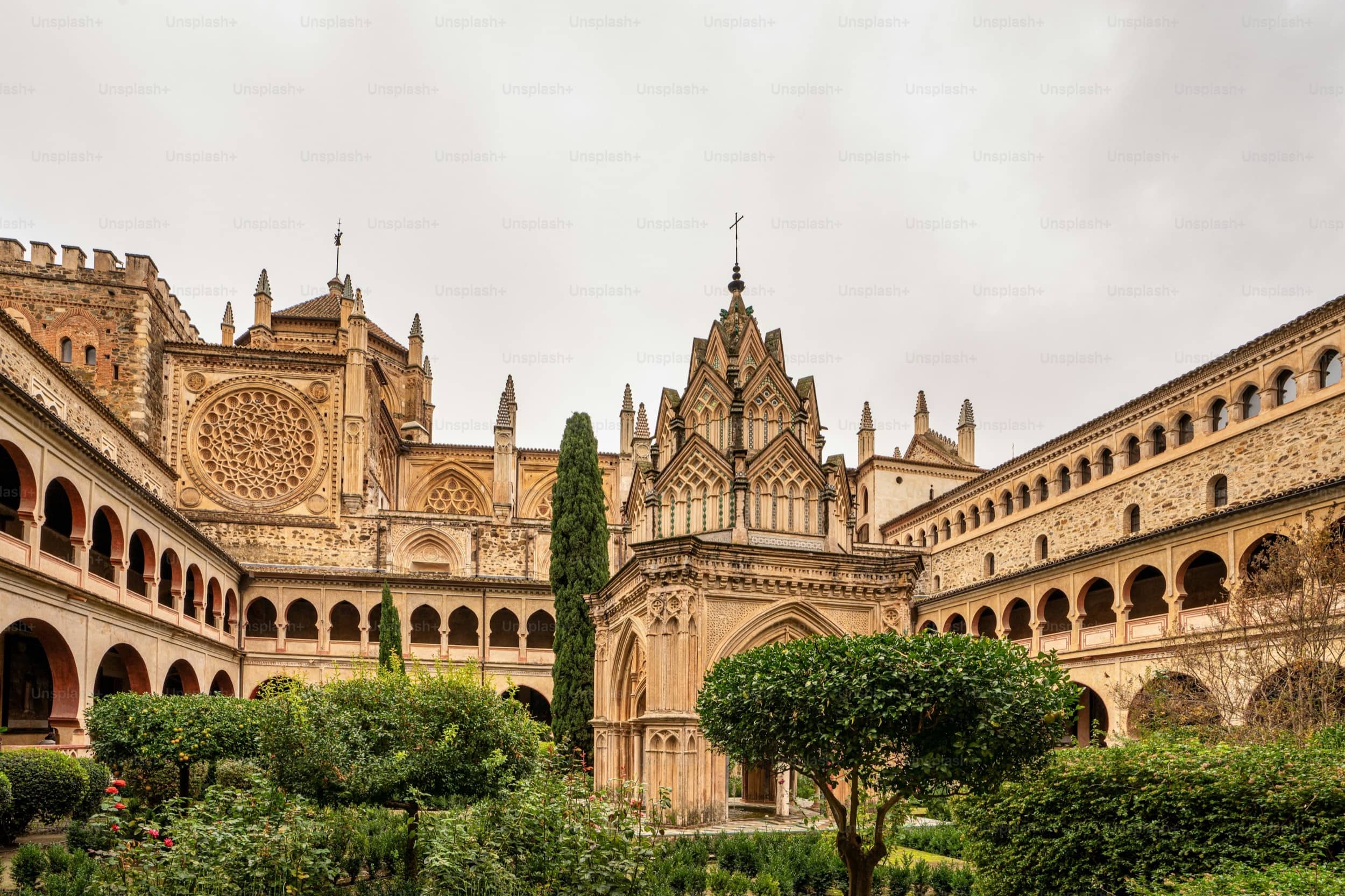 Alhambra Palace hero image